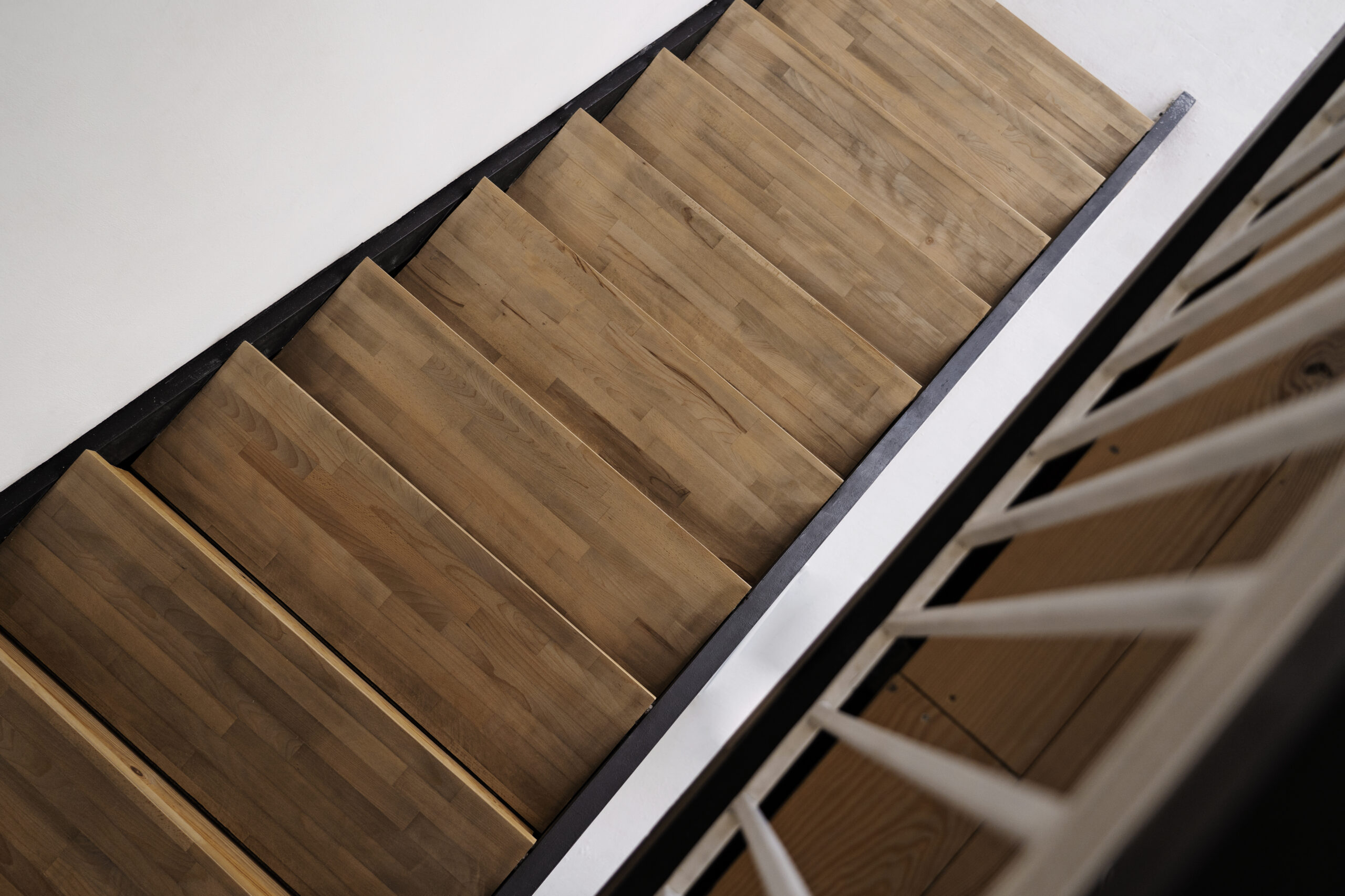 top-view-stairs-background-zoom-calls タイルカーペット プレミアム